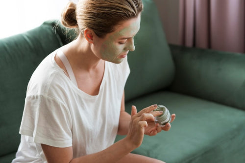 What to Know Before Choosing a Hydrating Moisturizer