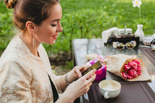 Why Consumers Are Exploring Crystal-Inspired Beauty Traditions